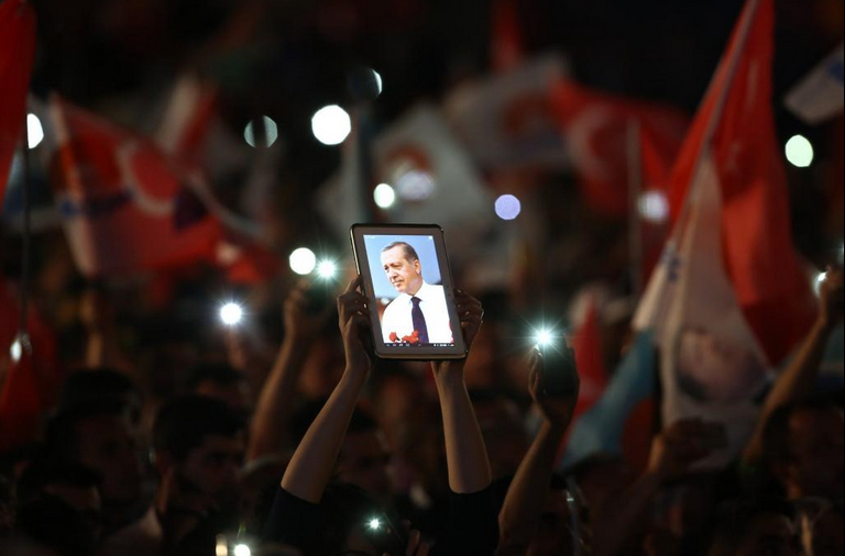 Erdogan screen